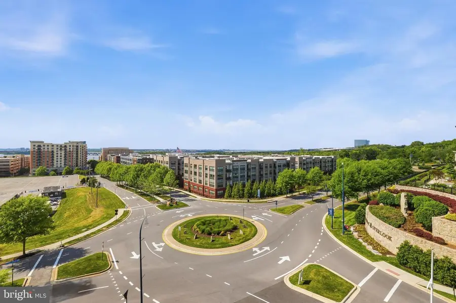 500 Riversail Ln #438, Oxon Hill, MD 20745 - #2