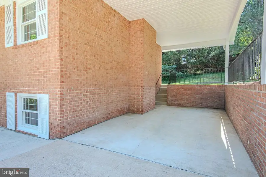 12804 Peace Dr, Fort Washington, MD 20744 - #3
