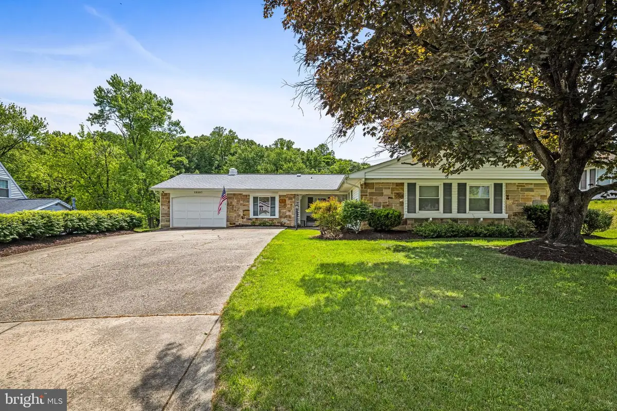 12227 Foxhill Ln, Bowie, MD 20715 - #1