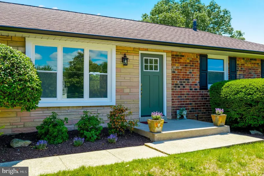 1001 Elderberry Pl, Capitol Heights, MD 20743 - #2