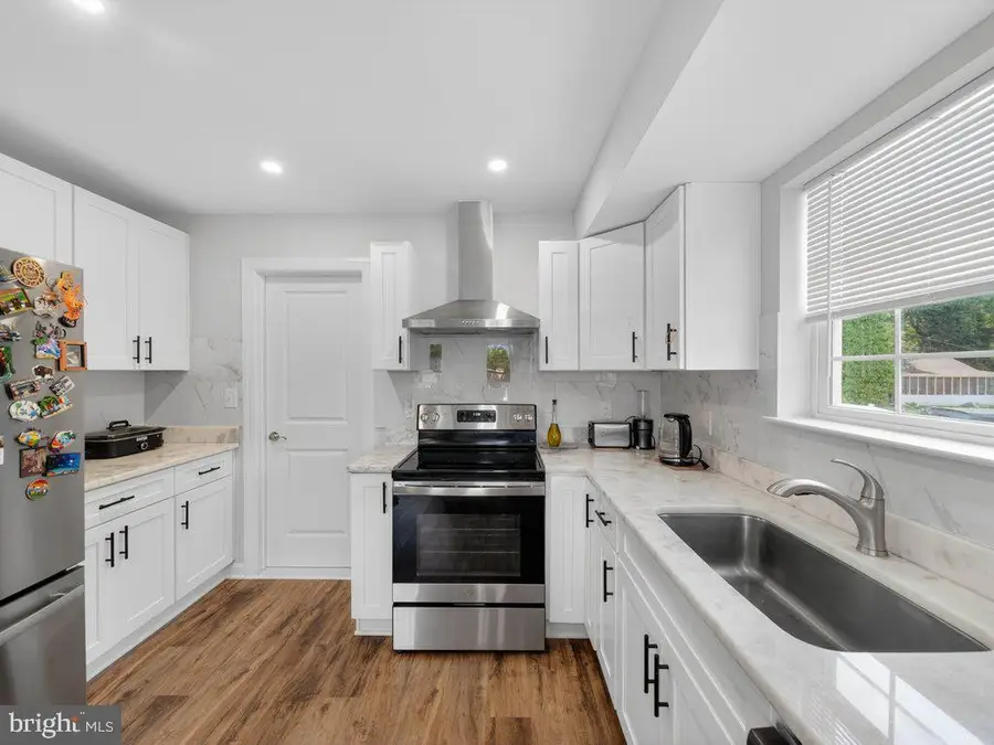 4831 Gunther St, Capitol Heights, MD 20743 - #2