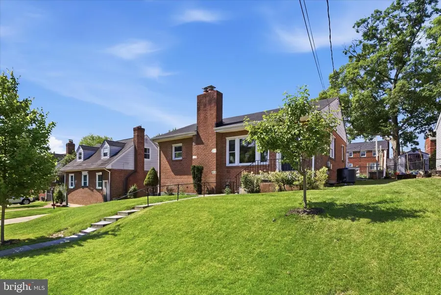 6317 Jason Ave, Cheverly, MD 20785 - #2