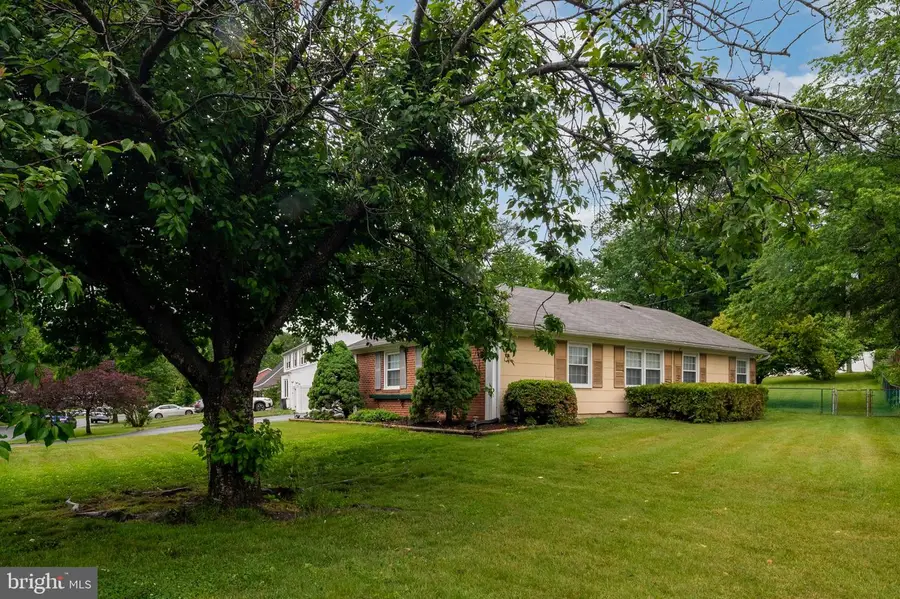 12806 Babcock Ln, Bowie, MD 20715 - #3