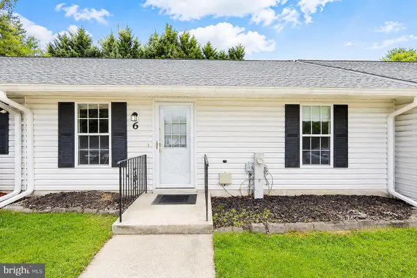 9250 Cherry Ln #6, LAUREL, MD 20708
