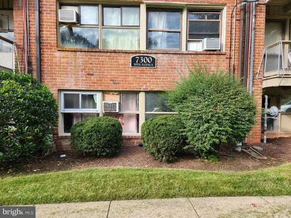 7300 18th Ave #12, HYATTSVILLE, MD 20783