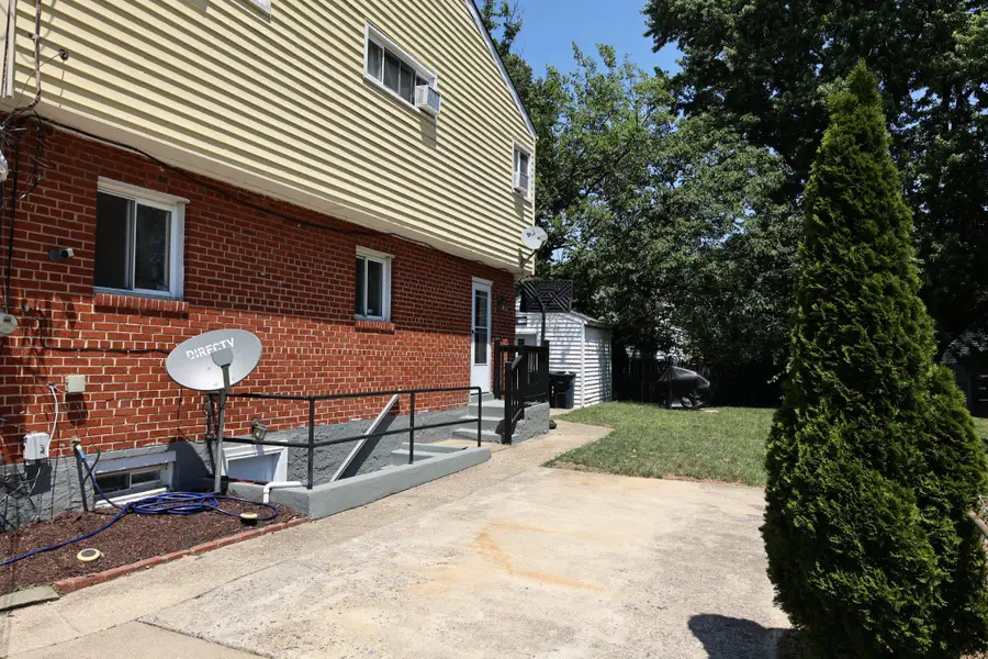 4656 Kendrick Rd, Suitland, MD 20746 - #3