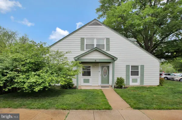 8613 Binghampton Pl, UPPER MARLBORO, MD 20772