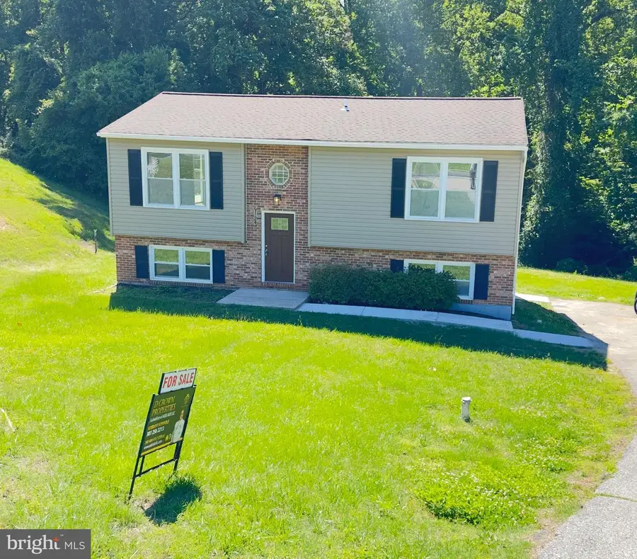 9124 Croom Rd, Upper Marlboro, MD 20772 - #3