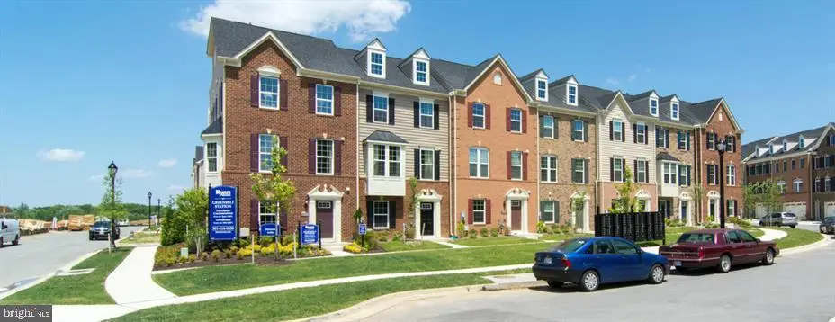 5309 Settling Pond Ln, Greenbelt, MD 20770 - #1