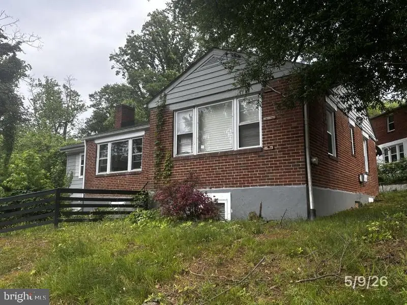 5506 Shawnee Dr, Oxon Hill, MD 20745 - #2