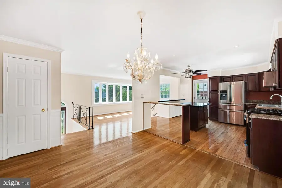 33 Bannington Dr, Upper Marlboro, MD 20774 - #2