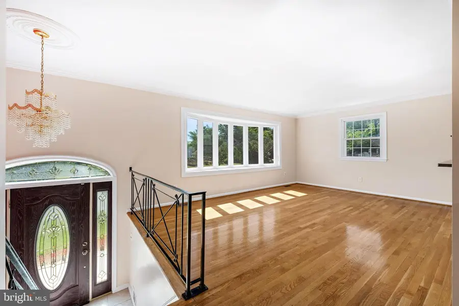 33 Bannington Dr, Upper Marlboro, MD 20774 - #3