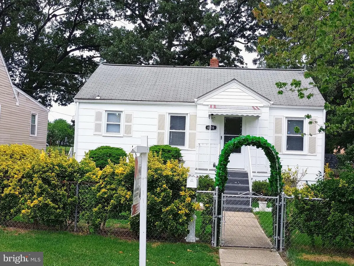 6116 Alpine St, District Heights, MD 20747 - #1