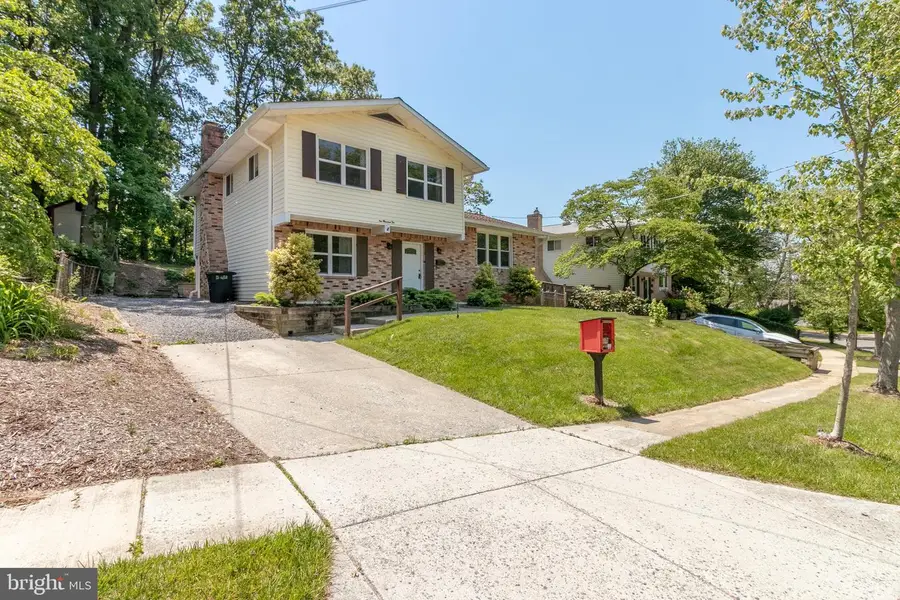 110 White Birch Ct, Greenbelt, MD 20770 - #2