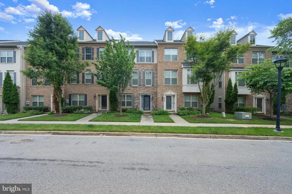 9808 Smithview Pl, Lanham, MD 20706 - #1