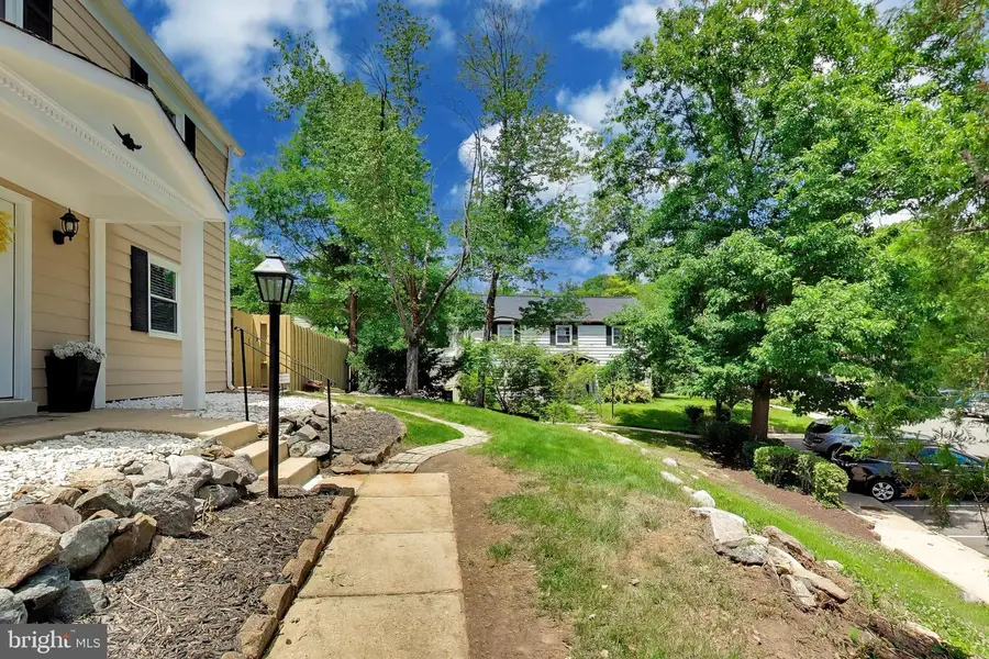 9938 Mallard Dr, Laurel, MD 20708 - #3
