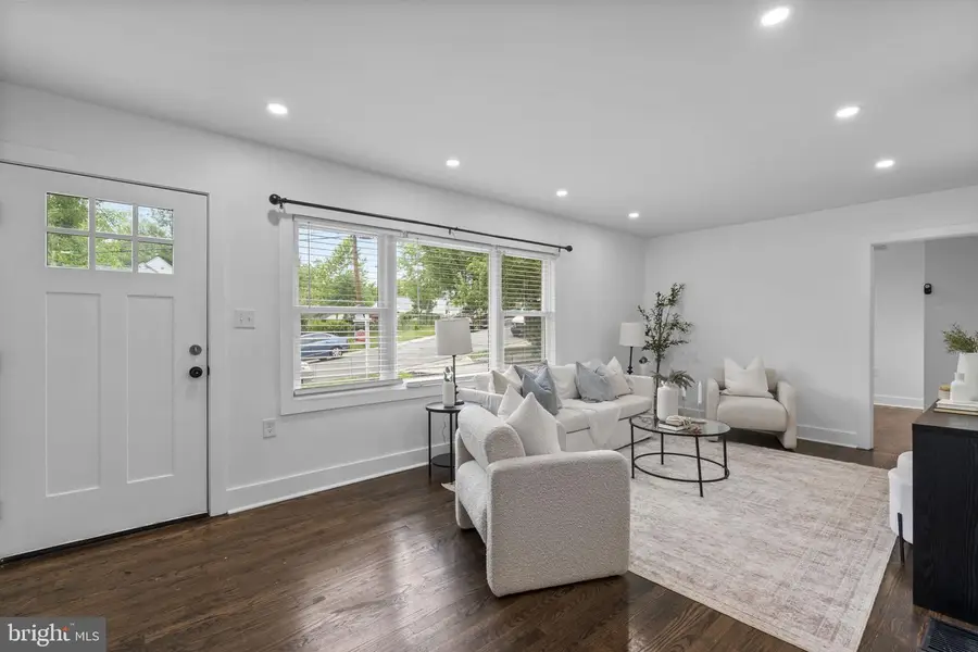 6923 Randolph St, Hyattsville, MD 20784 - #3