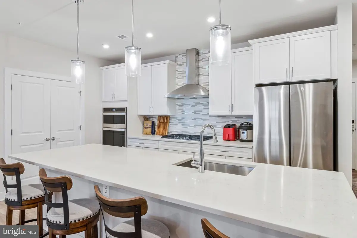 102 Saint Ives Pl, Oxon Hill, MD 20745 - #1