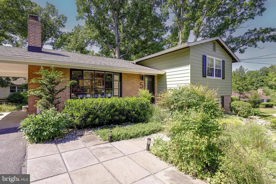 5 Olivewood Ct, Greenbelt, MD 20770 - #3