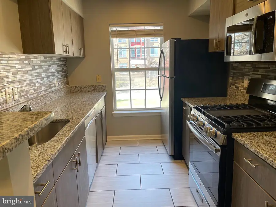 8911 -c Town Center Cir #212, Upper Marlboro, MD 20774 - #3