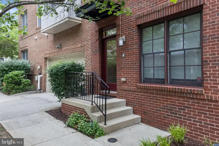 5623 44th Ave, Hyattsville, MD 20781 - #2