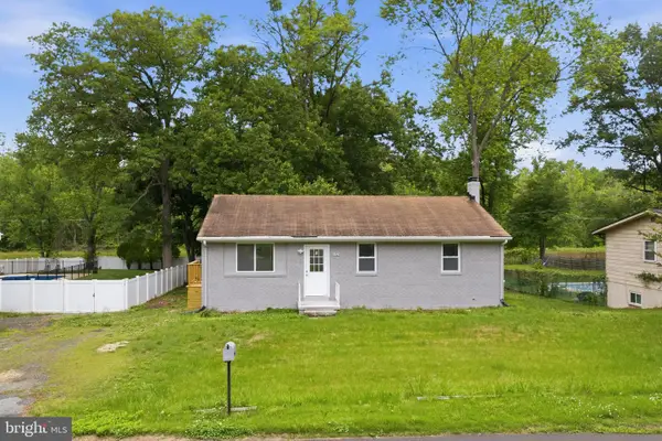 5709 Keppler Rd, TEMPLE HILLS, MD 20748