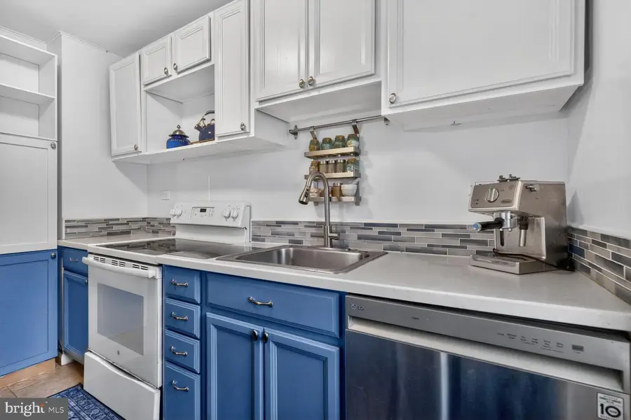 51-g Ridge Rd, Greenbelt, MD 20770 - #2