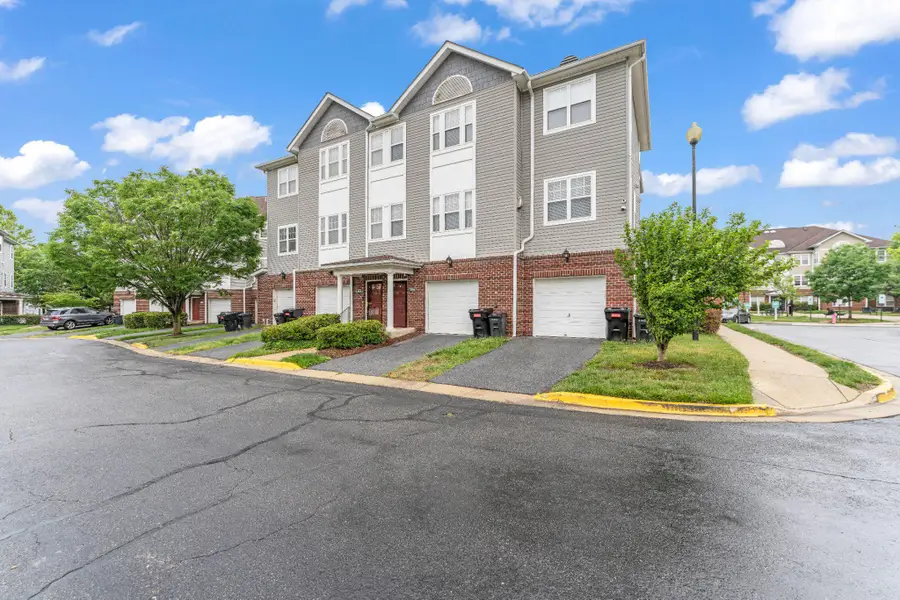 3146 Irma Ct, Suitland, MD 20746 - #2