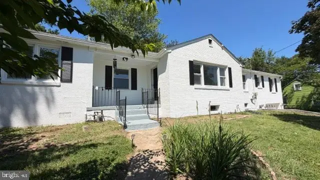 8626 Leslie Ave, Lanham, MD 20706 - #2