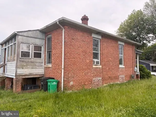 4000 Dent St, Capitol Heights, MD 20743 - #3