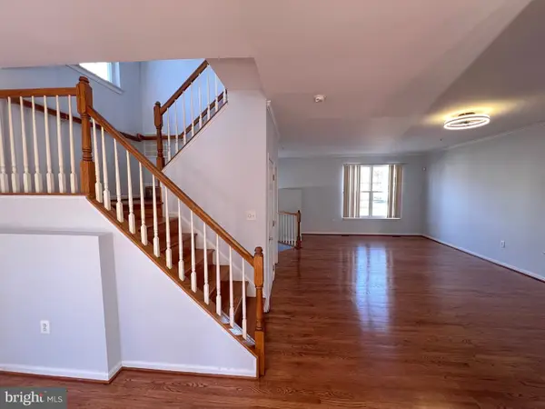2006 Whistling Duck Dr, UPPER MARLBORO, MD 20774
