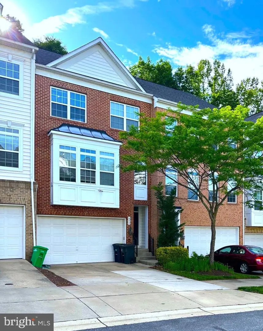 522 Tailgate Ter, Landover, MD 20785 - #2