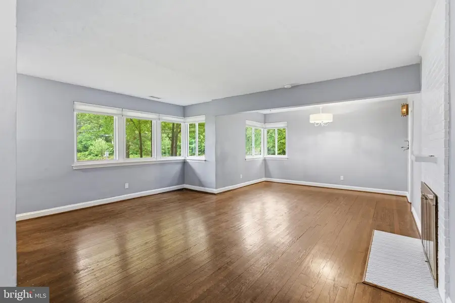 6801 Adelphi Rd, University Park, MD 20782 - #3