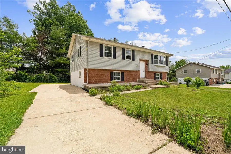 11705 Battersea Dr, Beltsville, MD 20705 - #2