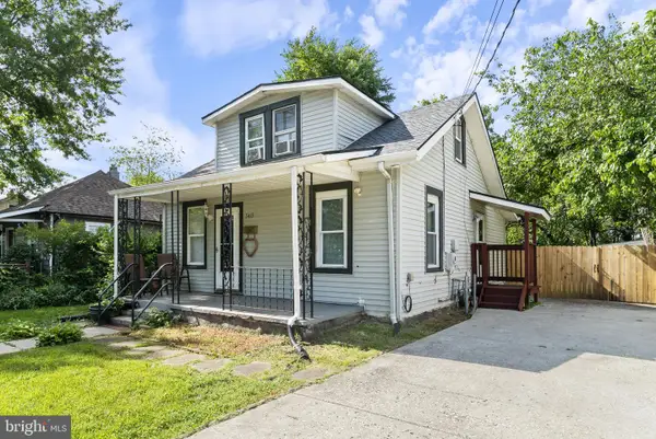 5415 Powhatan Rd, RIVERDALE, MD 20737