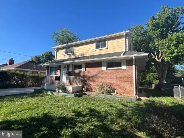 1716 Keokee St, Hyattsville, MD 20783 - #2