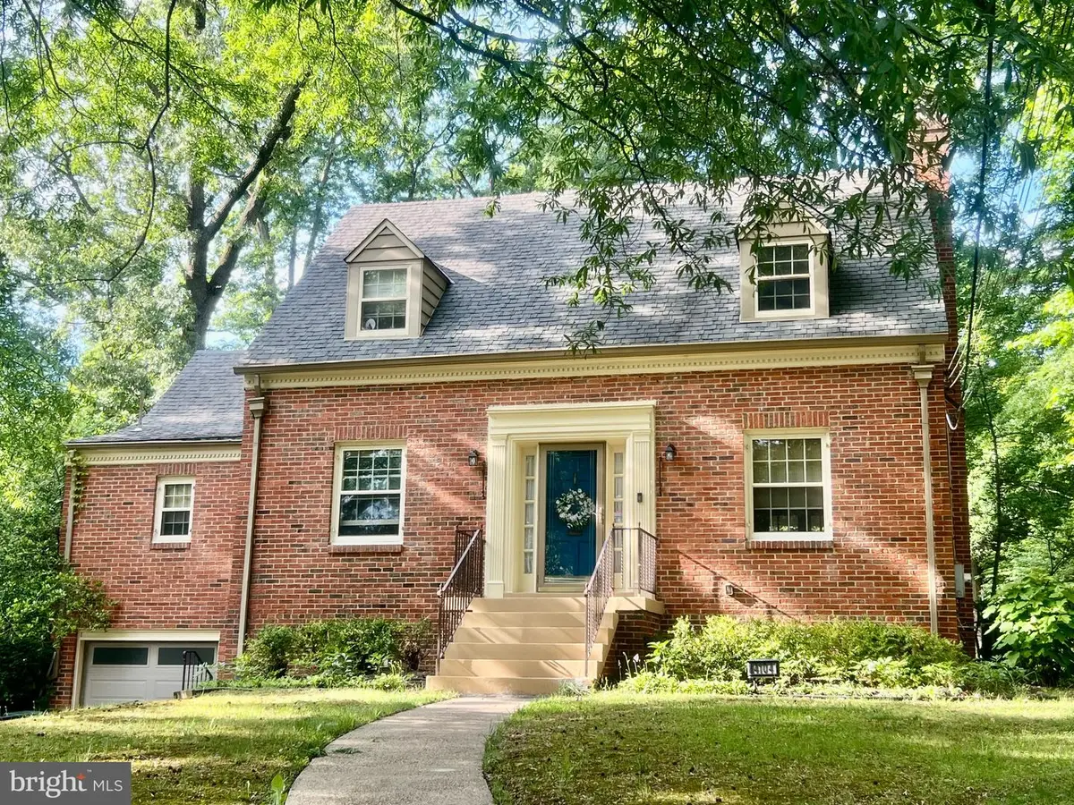 4104 Woodberry St, University Park, MD 20782 - #1