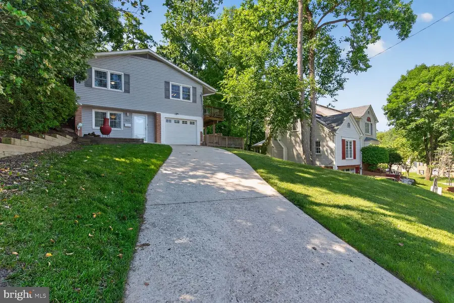 2422 Parkway, Cheverly, MD 20785 - #2