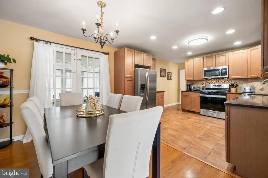 6301 Brooke Jane Dr, Clinton, MD 20735 - #2
