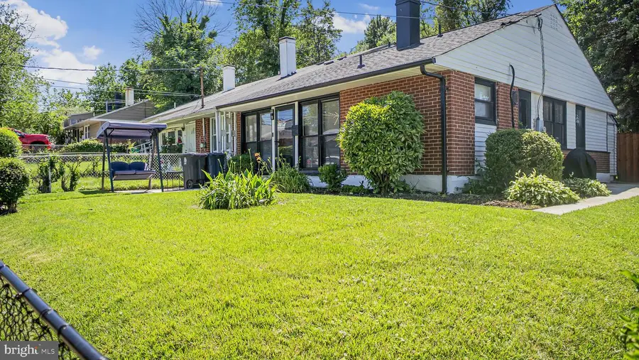 1918 Palmer Park Rd, Landover, MD 20785 - #2