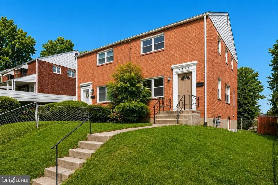 6212 Carters Ln, Riverdale, MD 20737 - #2