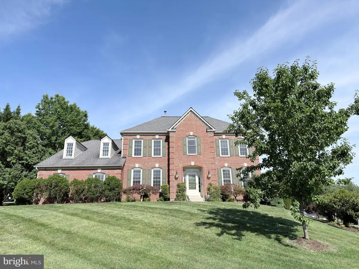 11901 Shakespeare Ct, Bowie, MD 20720 - #1