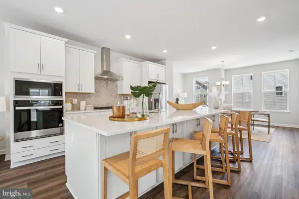 12122 Running Bull Way, LAUREL, MD 20708