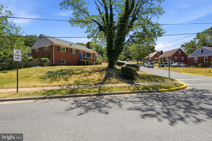 2500 Ramblewood Dr, District Heights, MD 20747 - #3