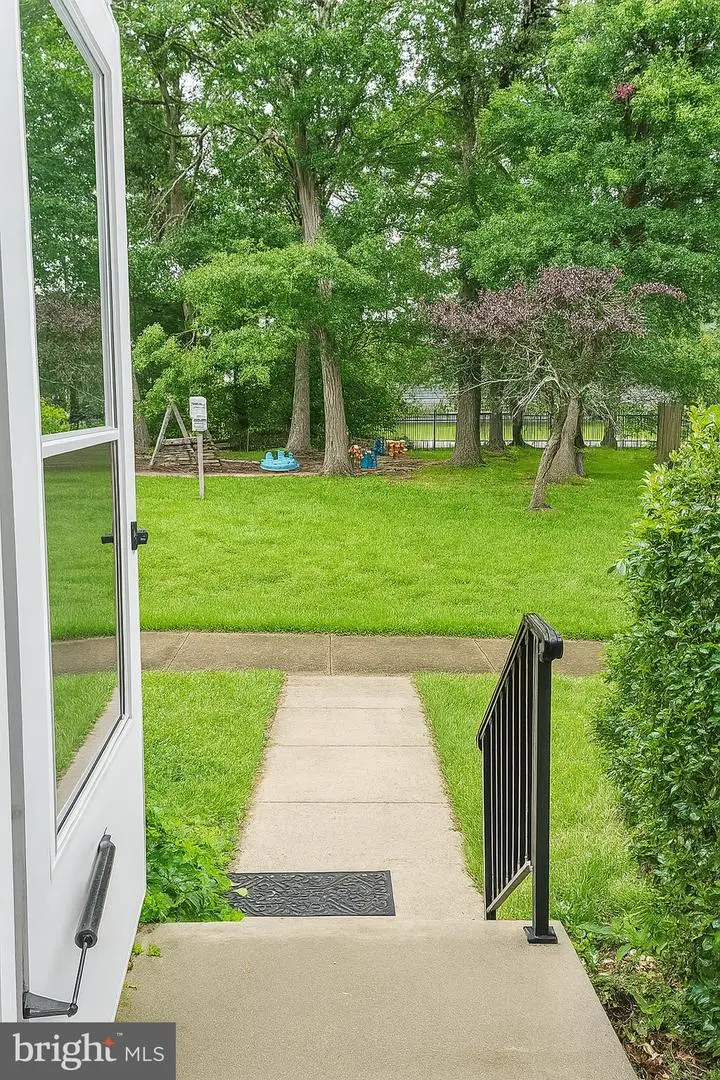 6924 Woodstream Ln, Lanham, MD 20706 - #3