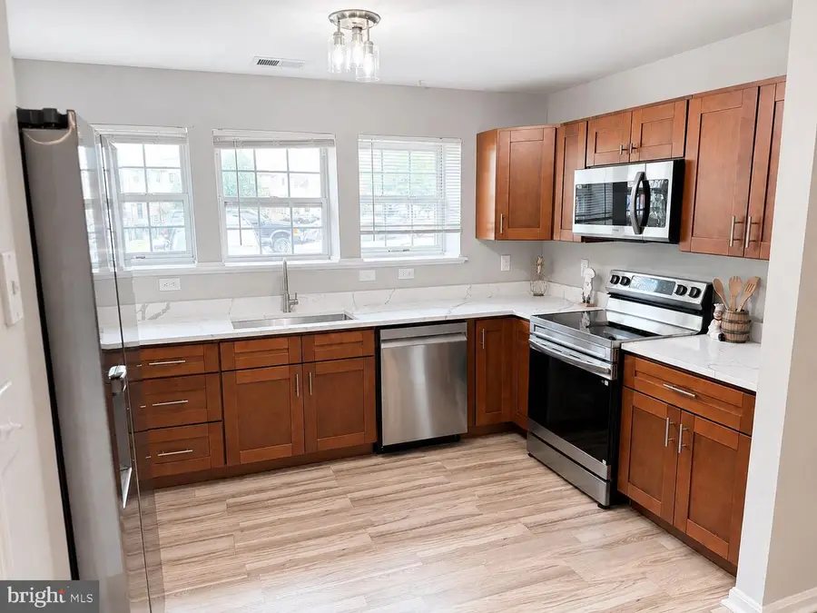 4119 Applegate Ct #9, Suitland, MD 20746 - #2
