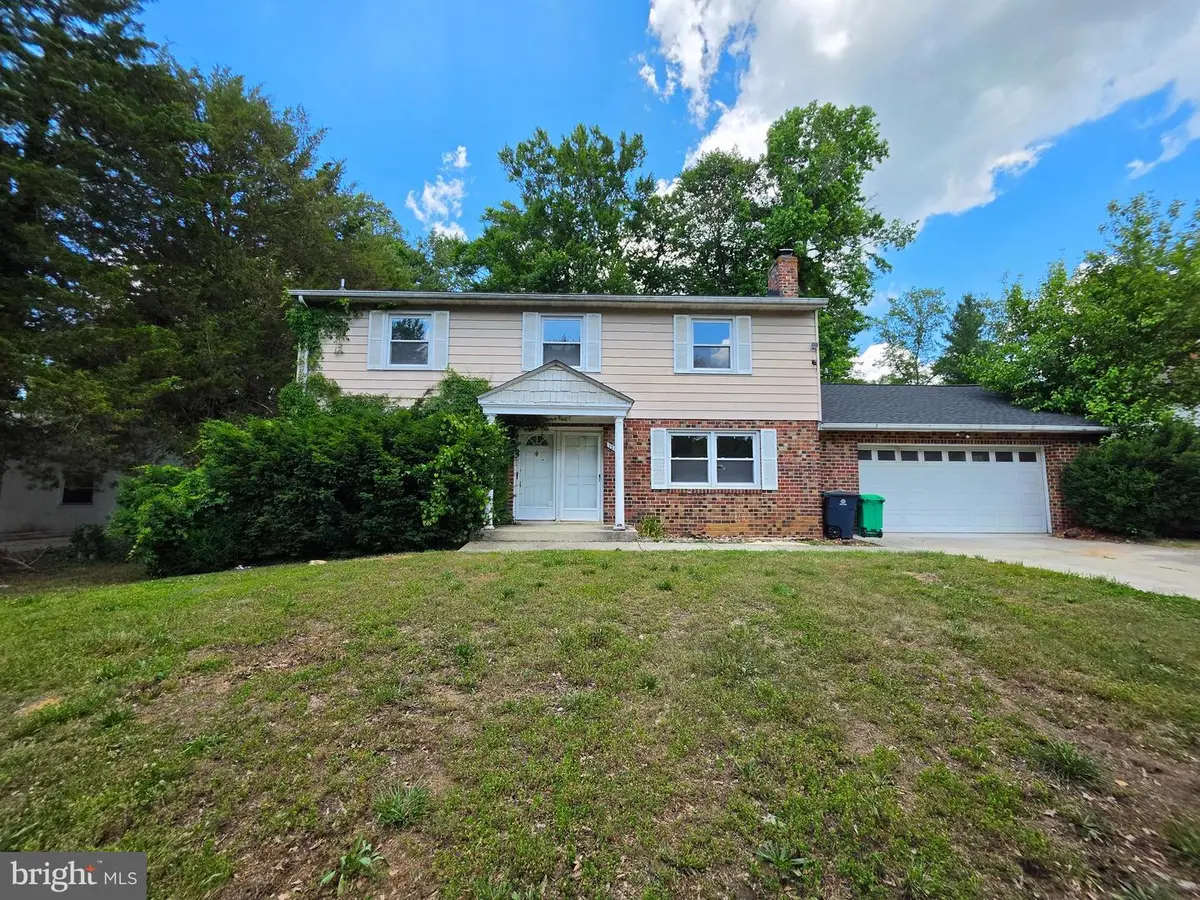 12100 Chesterton Dr, Upper Marlboro, MD 20774 - #1