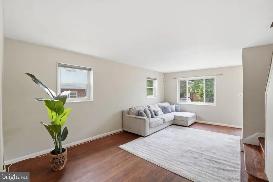 2217 Lakewood St, Suitland, MD 20746 - #3