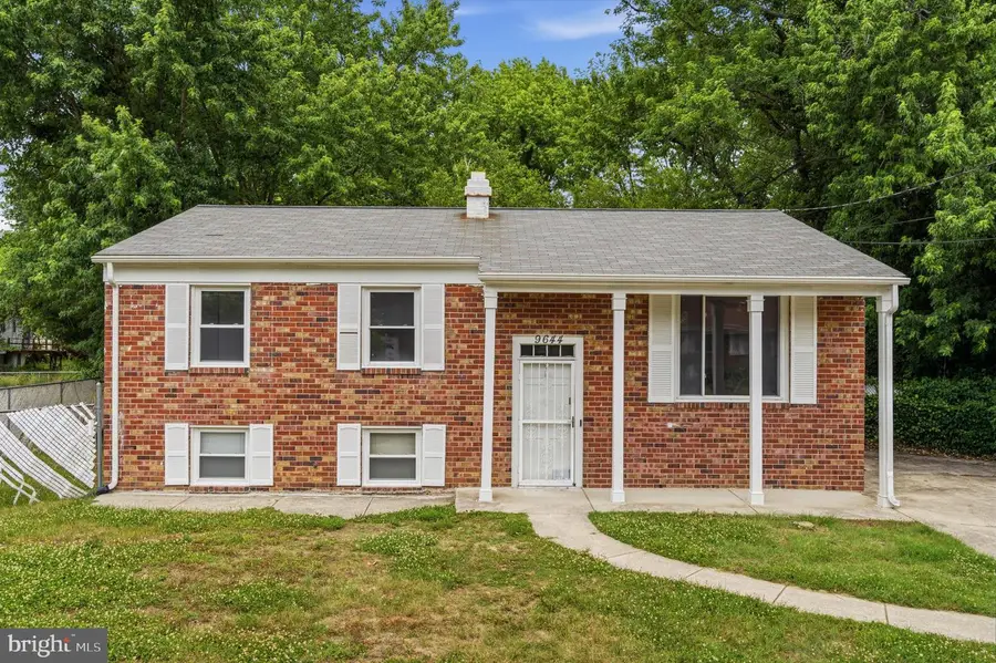 9644 Gwynndale Dr, Clinton, MD 20735 - #3