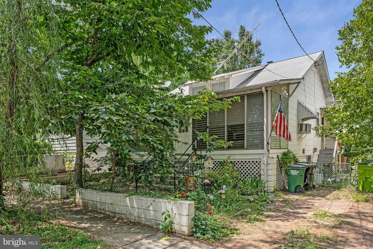 3710 Shepherd St, Brentwood, MD 20722 - #1